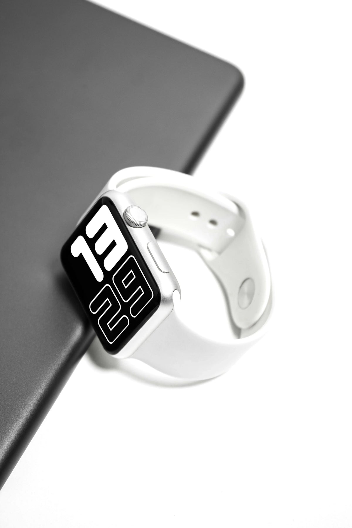 Small Apple Watch straps
